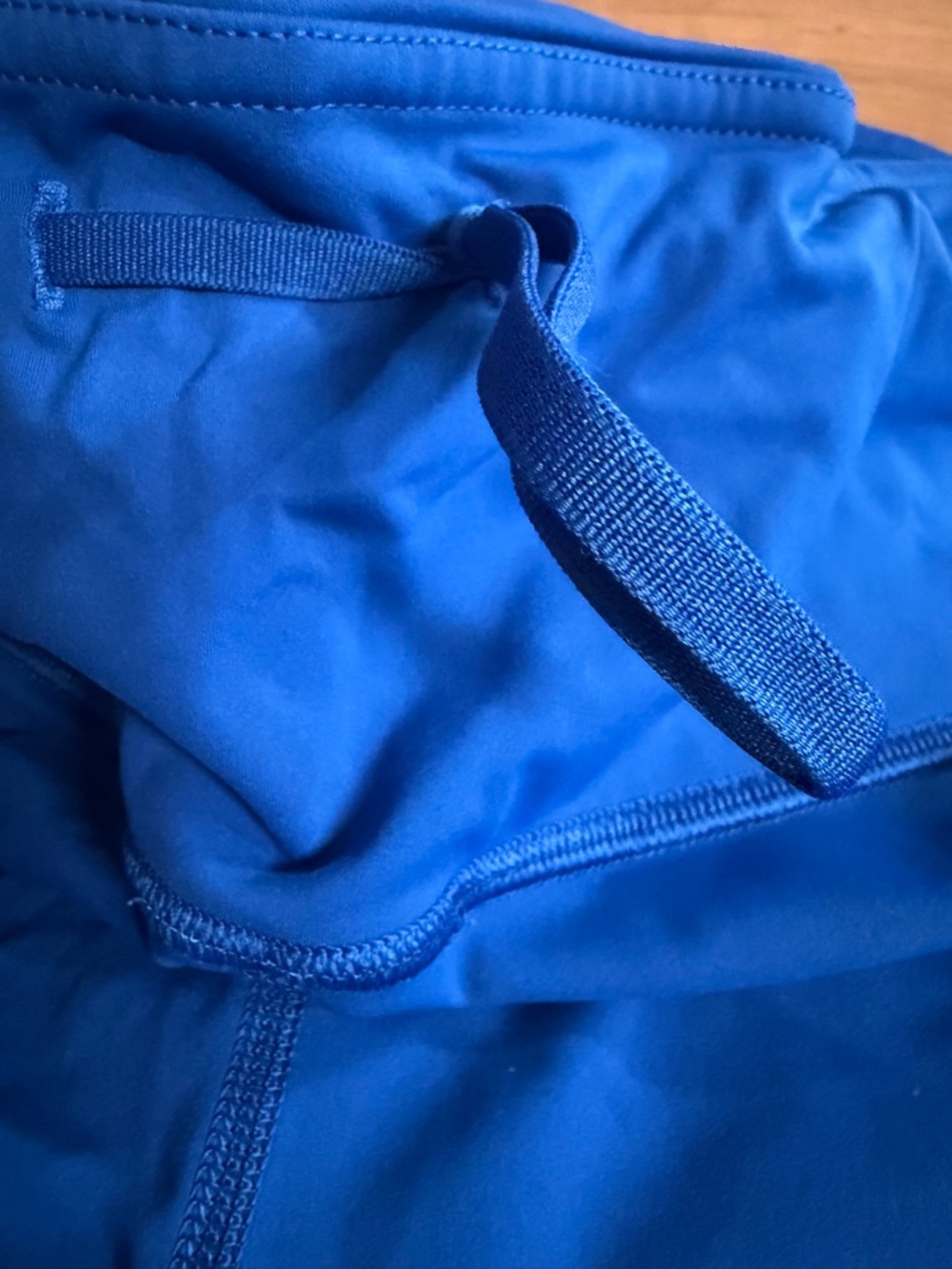 Lululemon crop 23” Bright Royal Blue High-Waist Capri Leggings - Picture 4 of 8